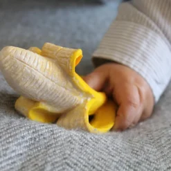 Ana la banane de dentition latex d'hévéa