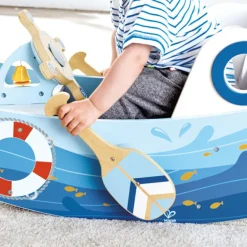 Bateau à bascule en bois