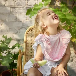 Bavoir Embroidery Anglaise Pink