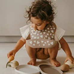 Bavoir en silicone Fall In Love taupe rose