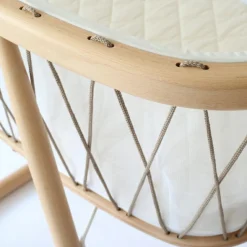 Berceau à bascule Kumi Organic Hazelnut