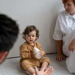 Biberon anti-colique en silicone sand (240 ml)