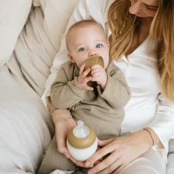 Biberon anti-colique en silicone Oats (240 ml)