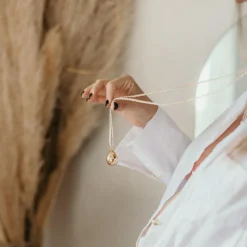 Bola de grossesse Goutte cordon personnalisable (or jaune 18 carats)