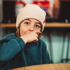 Bonnet Flow Creamy (9-18 mois)