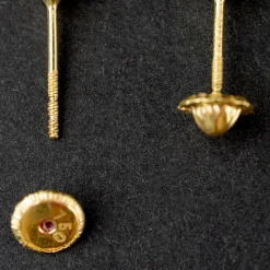 Boucles d'oreilles fleur striées (or jaune 750°)