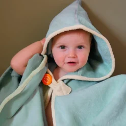 Cape de bain Baleine Lagon personnalisable (0-5 ans)