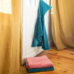 Cape de bain cygne vieux rose personnalisable (0-5 ans)