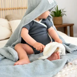 Cape de bain en mousseline-terry bleu poudré
