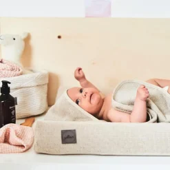 Cape de bain en éponge de coton Nougat (75 x 75 cm)