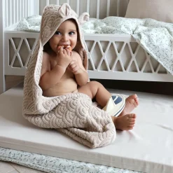 Cape de bain ours amande (80 x 80 cm)