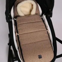 Chancelière capuche souris en laine marron (0-12 mois)