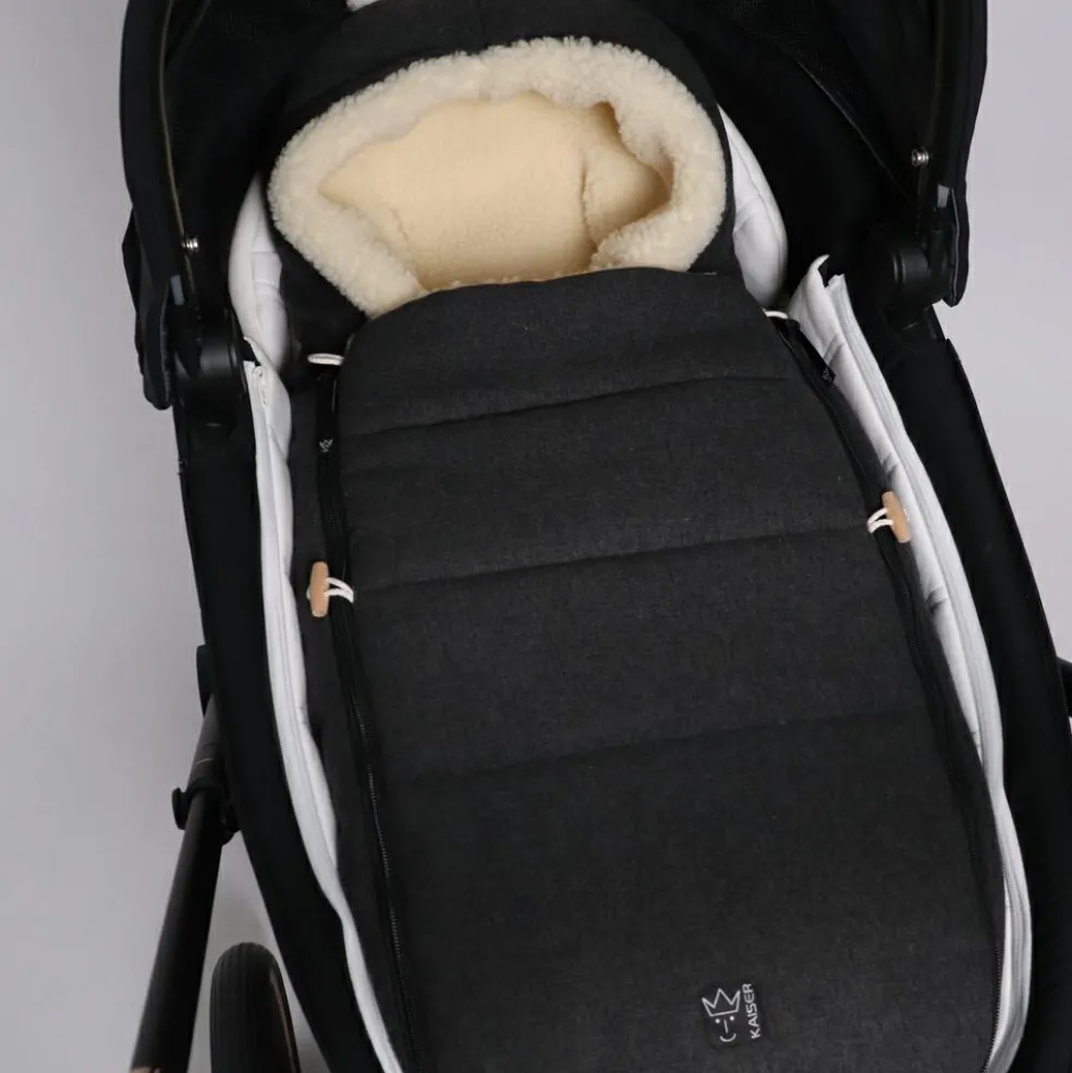 Chancelière capuche souris en laine gris foncé (0-12 mois)