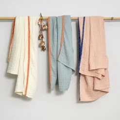 Écharpe d'allaitement en mousseline nature