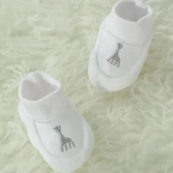 Chaussons en coton blancs Sophie la girafe (1-3 mois)