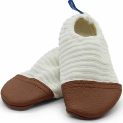 Chaussons Les Petits Velours Ivoire (pointures 18-20)