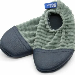 Chaussons Les Petits Velours Gris Vert (pointures 21-23)