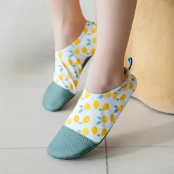 Chaussons tout-terrain Les Petits Citrons Jaunes (pointures 24-26)