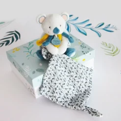 Coffret peluche avec doudou Yoca le koala (15 cm)
