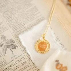 Collier médaille Sun pierre fine personnalisable (or jaune 18 carats)