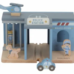 Commissariat de police en bois