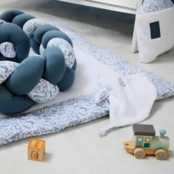 Coussin déco cabane Forêt enchantée