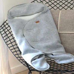 Couverture Babynomade double polaire gris chiné et blanc (0-6 mois)