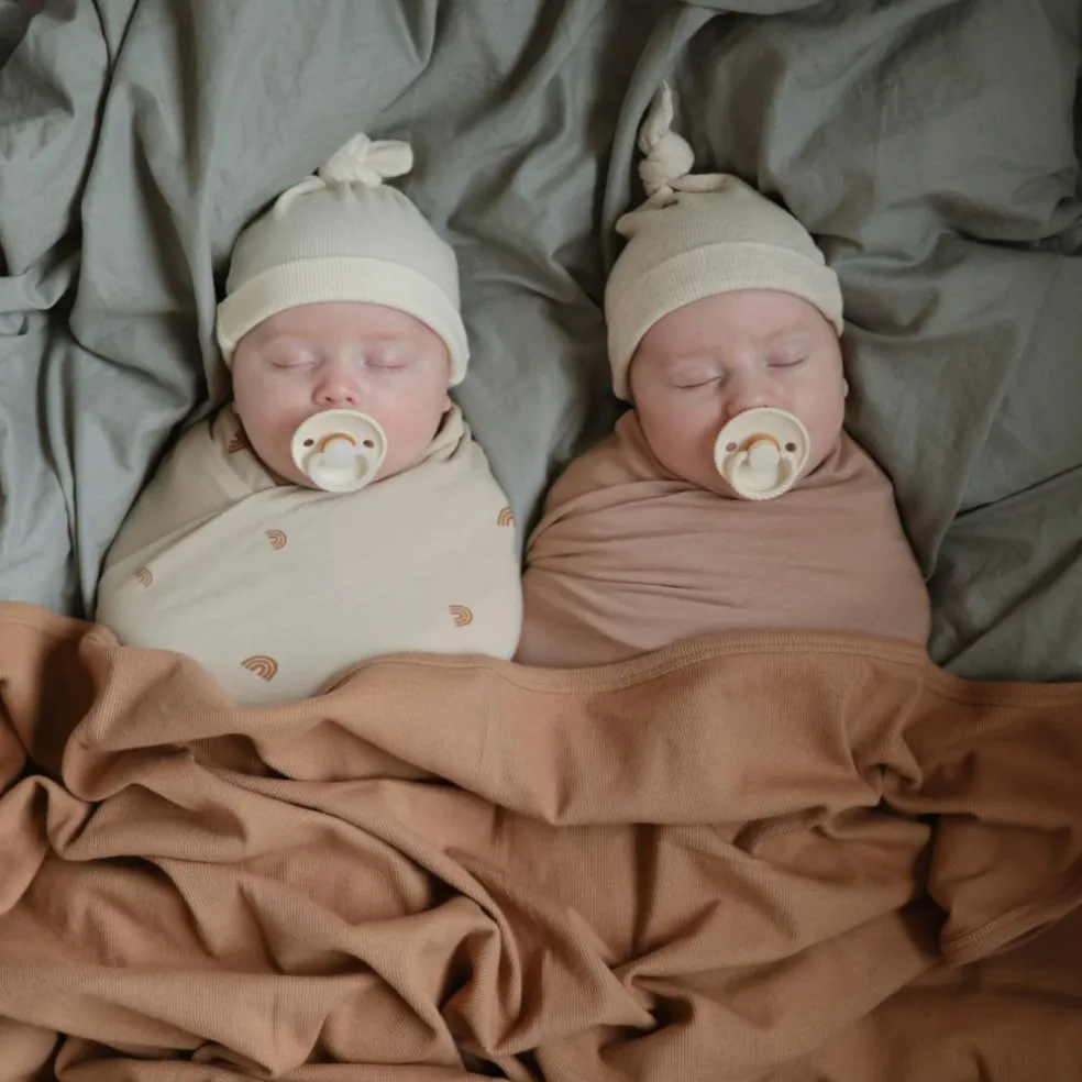 Couverture bébé côtelée Tan (90 x 90 cm)