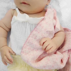Couverture en mousseline de bambou Embroidery Anglaise Pink