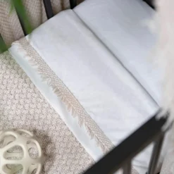 Couverture Teddy Happiness Vieux Rose-Ecru (70 x 95 cm)