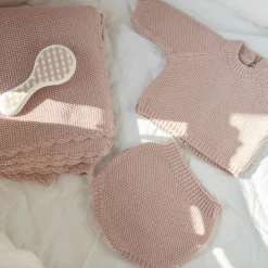 Ensemble 3 pièces en tricot rose (0-1 mois)