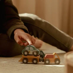 Ensemble de véhicules en bois