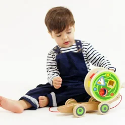 Escargot à tirer avec jeu de formes