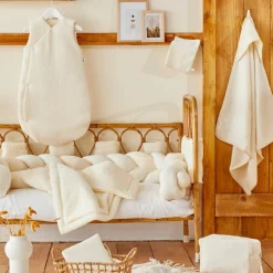 Fleur de douche enfant en éponge bambou mousse de lait