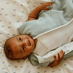 Gigoteuse réversible 4 saisons verte 6-18 mois