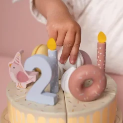Gâteau d'anniversaire Rose