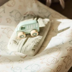 Housse matelas à langer en jersey Elephant Tales (50 x 70 cm)