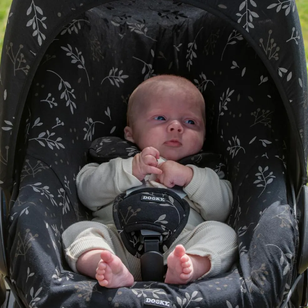 Housse pour siège auto Romantic Leaves Black (groupe 0+)