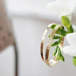 Jonc pour enfant personnalisable (plaqué or jaune)