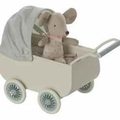 Landau avec bébé souris Menthe