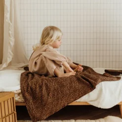 Lange Gaze Léopard Marron (105 x 105 cm)