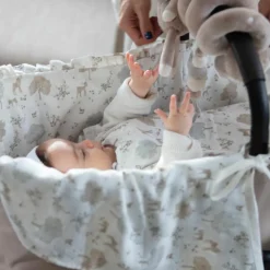 Lange Nara (120 x 120 cm)