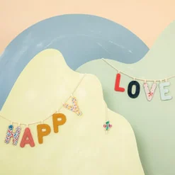 Lettre phosphorescente en tissu à suspendre Y