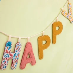 Lettre phosphorescente en tissu à suspendre P