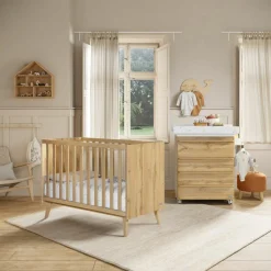 Lit bébé évolutif Martha finition chêne (120 x 60 cm)