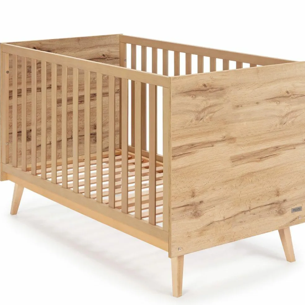 Lit bébé évolutif Martha finition chêne (140 x 70 cm)