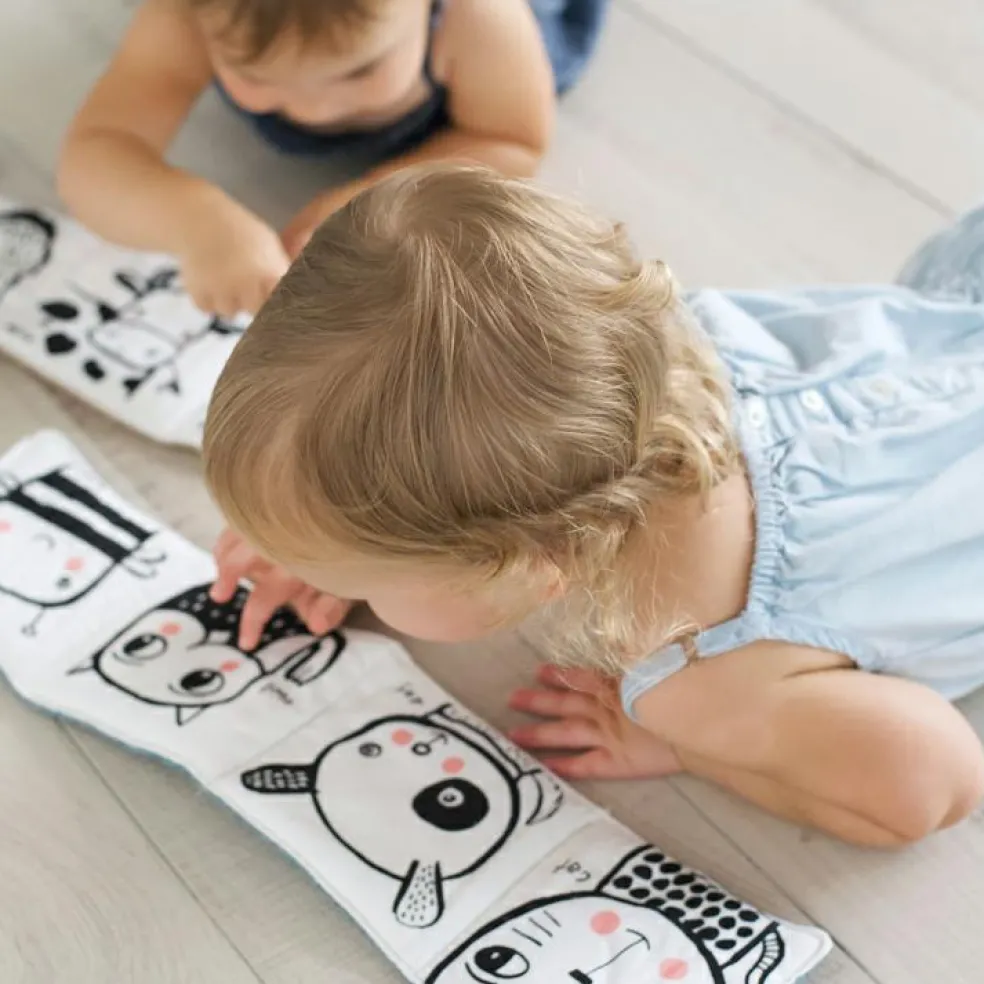 Livre bébé en tissu accordéon Jardin