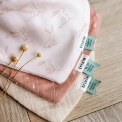 Lot de 3 bavoirs bandanas Rosy Rabbit