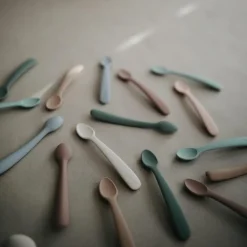 Lot de 2 cuillères en silicone Cambridge Blue-Shifting Sand