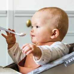 Lot de 2 cuillères silicone 1er âge avec boîte de transport Duo nature